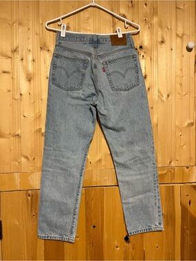 Levi's Light Blue Straight Women's Jeans